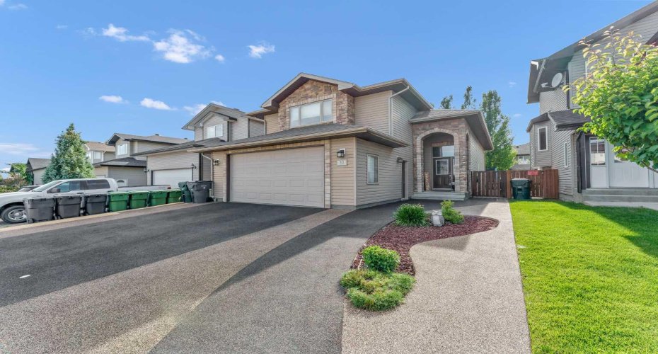 30 Vista Close, Medicine Hat, Alberta T1B0A9, 3 Bedroom Bedrooms, 0 ,3 BathroomBathrooms,Residential,For Sale,Vista,0,A2328221