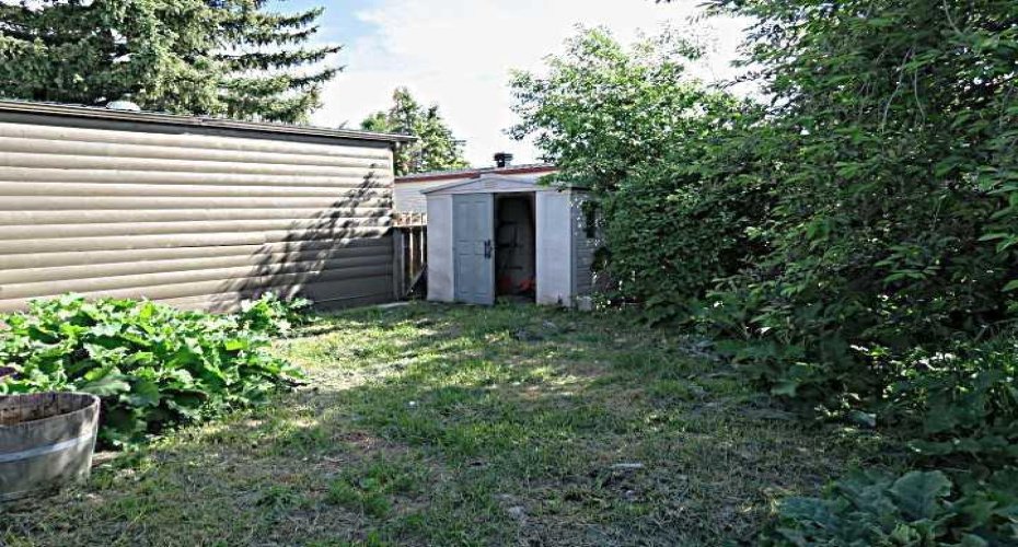 28 Riley Street, High River, Alberta T2V 1G5, 3 Bedroom Bedrooms, 0 ,1 BathroomBathrooms,Residential,For Sale,Riley,0,A2320053