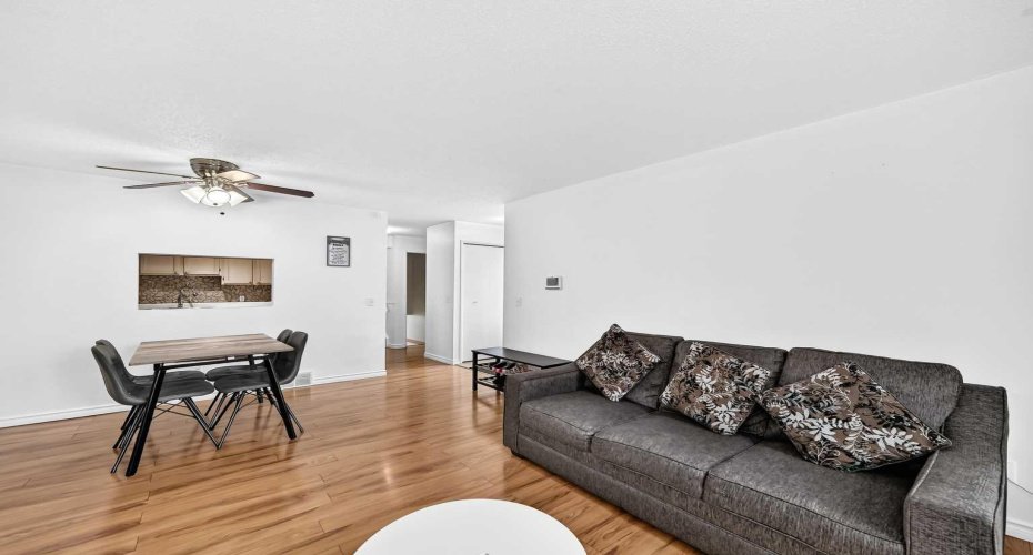 15 Falshire Terrace, Calgary, Alberta T3J3B1, 2 Bedroom Bedrooms, 0 ,2 BathroomBathrooms,Residential,For Sale,Falshire,0,A2325851