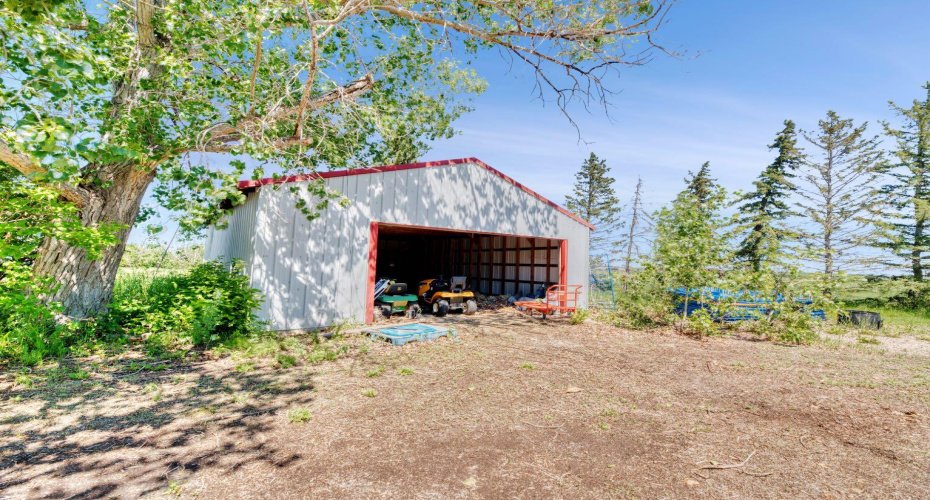 27028 Township Road 300, Rural Mountain View County, Alberta T0M 0A0, 5 Bedroom Bedrooms, 0 ,4 BathroomBathrooms,Residential,For Sale,Township Road 300,0,A2326778