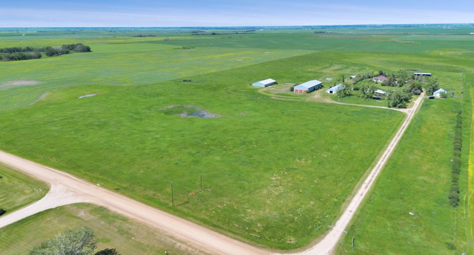 27028 Township Road 300, Rural Mountain View County, Alberta T0M 0A0, 5 Bedroom Bedrooms, 0 ,4 BathroomBathrooms,Residential,For Sale,Township Road 300,0,A2326778