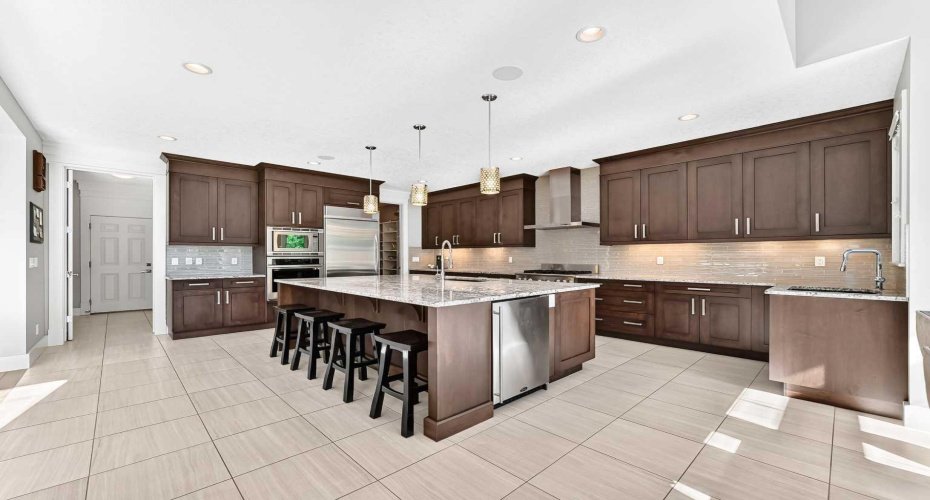 30 Wexford Way, Calgary, Alberta T3H 0H1, 6 Bedroom Bedrooms, 0 ,4 BathroomBathrooms,Residential,For Sale,Wexford,0,A2327831