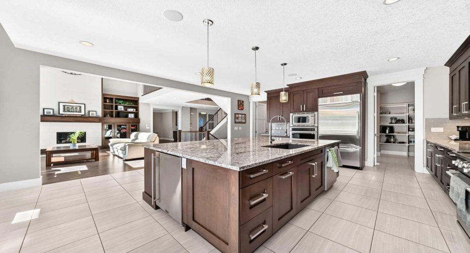 30 Wexford Way, Calgary, Alberta T3H 0H1, 6 Bedroom Bedrooms, 0 ,4 BathroomBathrooms,Residential,For Sale,Wexford,0,A2327831