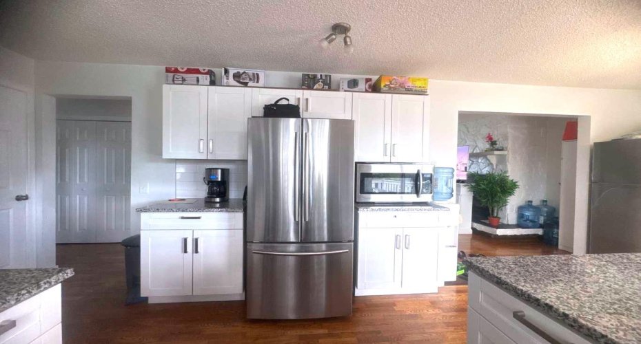 235 Penbrooke Close, Calgary, Alberta T2A 3N9, 7 Bedroom Bedrooms, 0 ,3 BathroomBathrooms,Residential,For Sale,Penbrooke,0,A2328465