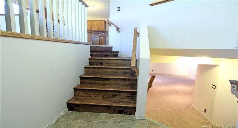 4 Horne Close, Sylvan Lake, Alberta T4S 0C4, 4 Bedroom Bedrooms, 0 ,2 BathroomBathrooms,Residential,For Sale,Horne,0,A2328470