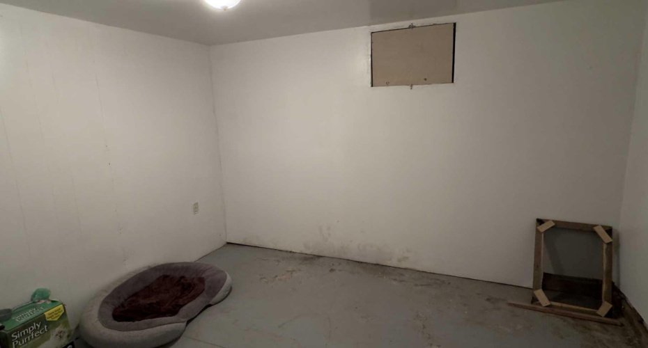 39 Rydberg Street, Hughenden, Alberta T0B 2E0, 2 Bedroom Bedrooms, 0 ,1 BathroomBathrooms,Residential,For Sale,Rydberg,0,A2240493