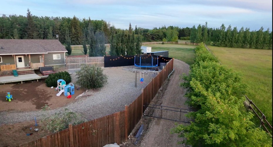 101 68134, Plamondon, Alberta T0A2T0, 4 Bedroom Bedrooms, 0 ,3 BathroomBathrooms,Residential,For Sale,68134,0,A2290514