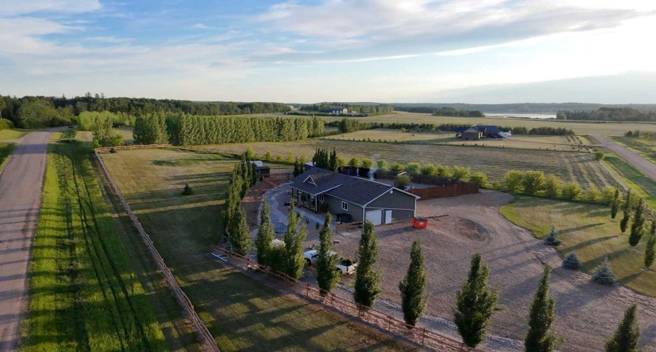 101 68134, Plamondon, Alberta T0A2T0, 4 Bedroom Bedrooms, 0 ,3 BathroomBathrooms,Residential,For Sale,68134,0,A2290514