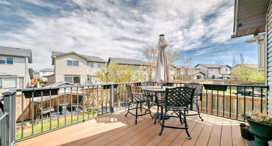 612 Montgomery Close, High River, Alberta T1V0B7, 3 Bedroom Bedrooms, 0 ,3 BathroomBathrooms,Residential,For Sale,Montgomery,0,A2293601