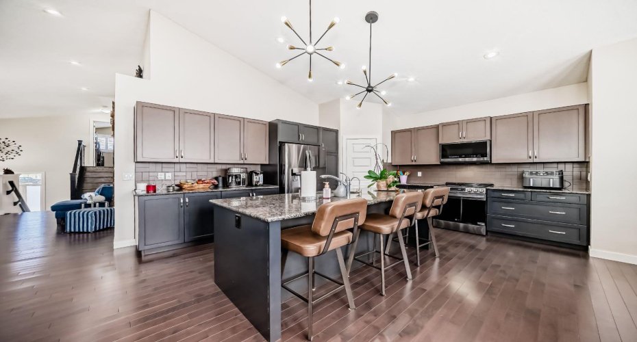 612 Montgomery Close, High River, Alberta T1V0B7, 3 Bedroom Bedrooms, 0 ,3 BathroomBathrooms,Residential,For Sale,Montgomery,0,A2293601