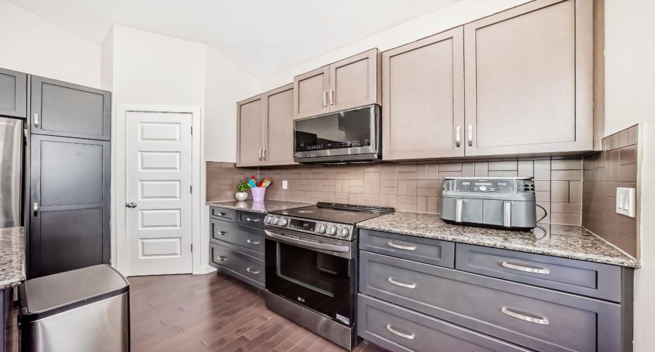 612 Montgomery Close, High River, Alberta T1V0B7, 3 Bedroom Bedrooms, 0 ,3 BathroomBathrooms,Residential,For Sale,Montgomery,0,A2293601