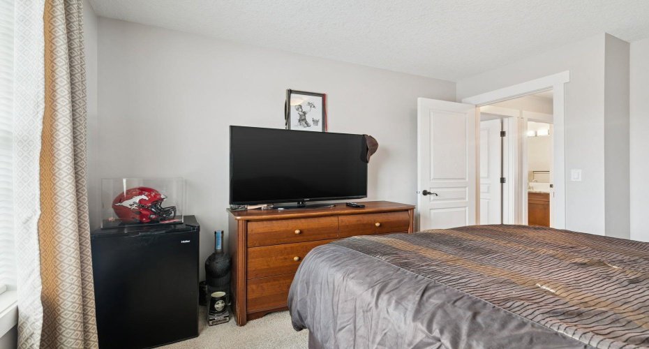 248 Copperpond Circle, Calgary, Alberta T2Z 0R3, 3 Bedroom Bedrooms, 0 ,3 BathroomBathrooms,Residential,For Sale,Copperpond,0,A2295571