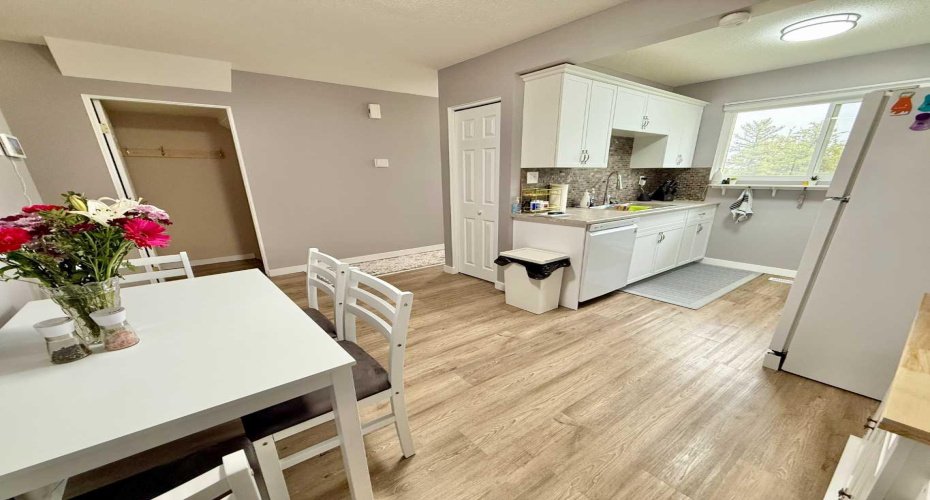 115 Lafayette Boulevard, Lethbridge, Alberta T1K 4B9, 3 Bedroom Bedrooms, 0 ,2 BathroomBathrooms,Residential,For Sale,Lafayette,0,A2321190
