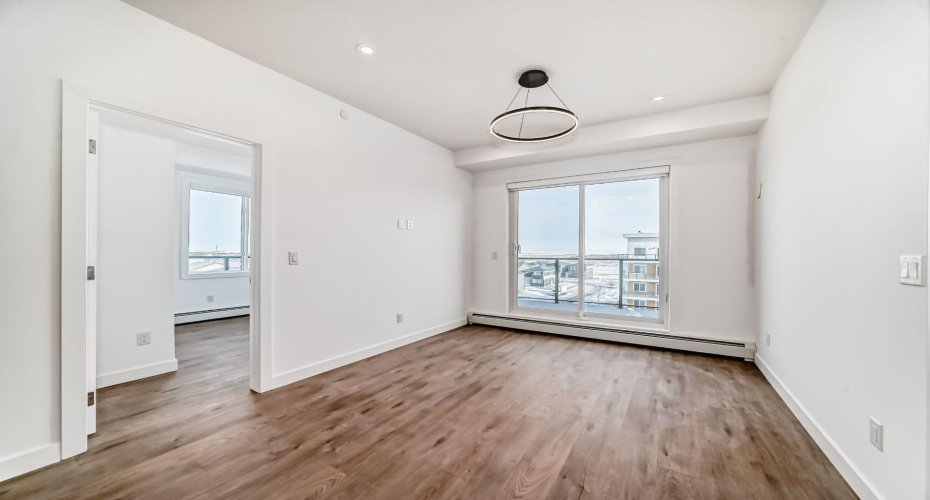 63 Corner Glen Crescent, Calgary, Alberta T3N2R6, 3 Bedroom Bedrooms, 0 ,2 BathroomBathrooms,Residential,For Sale,Corner Glen,0,A2322031