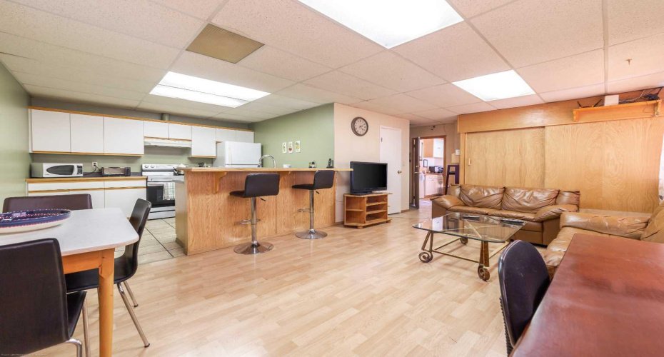 4711 44 Street, Lloydminster, Saskatchewan S9V 0G5, 0 , 0 ,0,Commercial,For Sale,44,0,A2323687