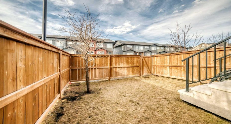 31 Red Embers Parade, Calgary, Alberta T3N1E9, 4 Bedroom Bedrooms, 0 ,4 BathroomBathrooms,Residential,For Sale,Red Embers,0,A2323741