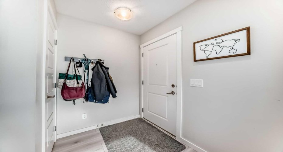 31 Red Embers Parade, Calgary, Alberta T3N1E9, 4 Bedroom Bedrooms, 0 ,4 BathroomBathrooms,Residential,For Sale,Red Embers,0,A2323741