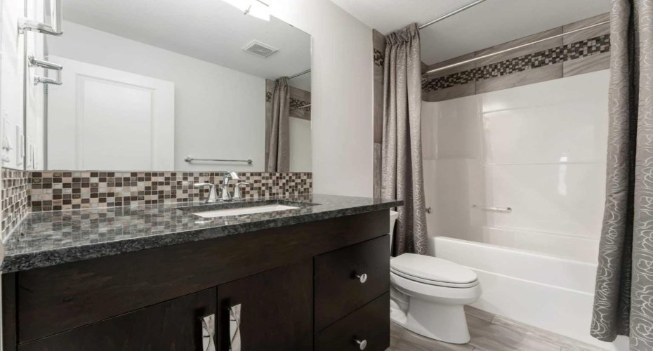 1 Cole Way, Sylvan Lake, Alberta T4S 0L6, 5 Bedroom Bedrooms, 0 ,4 BathroomBathrooms,Residential,For Sale,Cole Way,0,A2324799