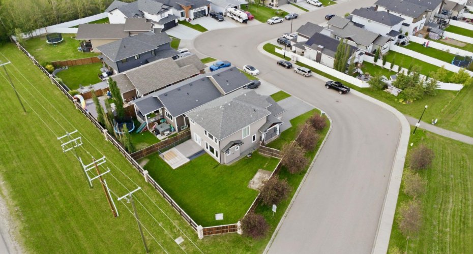1 Cole Way, Sylvan Lake, Alberta T4S 0L6, 5 Bedroom Bedrooms, 0 ,4 BathroomBathrooms,Residential,For Sale,Cole Way,0,A2324799