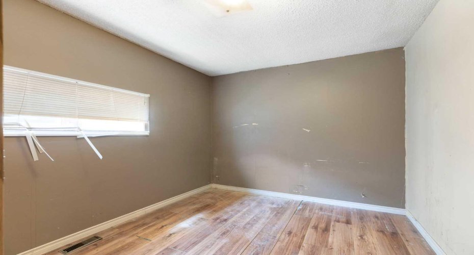 3819 1 Street, Calgary, Alberta T2E3E1, 2 Bedroom Bedrooms, 0 ,2 BathroomBathrooms,Residential,For Sale,1,0,A2325788