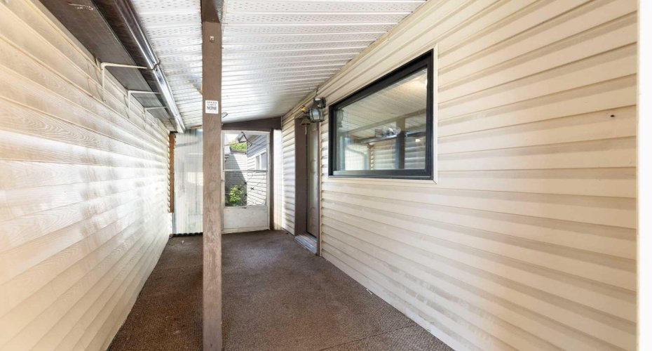 3819 1 Street, Calgary, Alberta T2E3E1, 2 Bedroom Bedrooms, 0 ,2 BathroomBathrooms,Residential,For Sale,1,0,A2325788