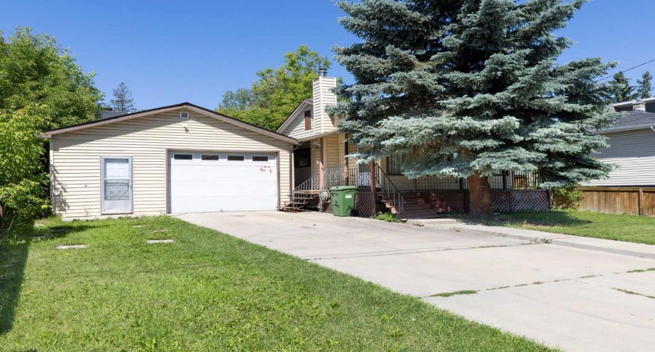 3819 1 Street, Calgary, Alberta T2E3E1, 2 Bedroom Bedrooms, 0 ,2 BathroomBathrooms,Residential,For Sale,1,0,A2325788