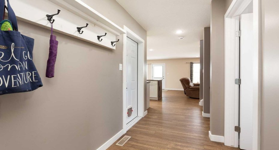 302 Sundance Drive, Coalhurst, Alberta T0L 0V0, 4 Bedroom Bedrooms, 0 ,4 BathroomBathrooms,Residential,For Sale,Sundance,0,A2326104
