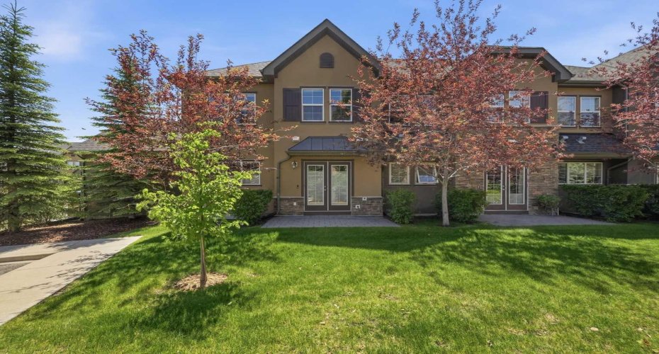 431 quarry Villas, Calgary, Alberta T2C 5K1, 2 Bedroom Bedrooms, 0 ,4 BathroomBathrooms,Residential,For Sale,quarry,0,A2326125