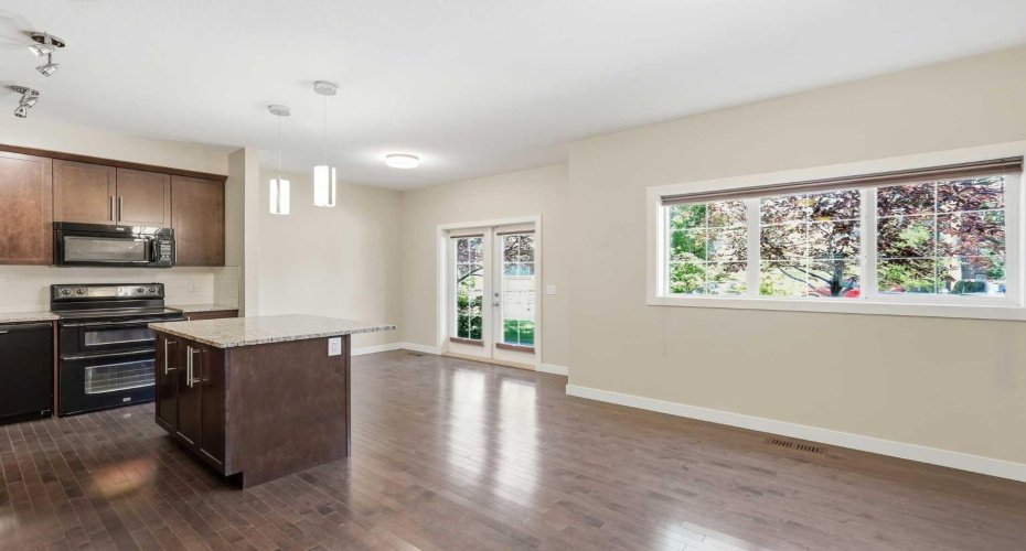 431 quarry Villas, Calgary, Alberta T2C 5K1, 2 Bedroom Bedrooms, 0 ,4 BathroomBathrooms,Residential,For Sale,quarry,0,A2326125