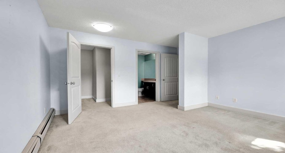 108 Village Heights, Calgary, Alberta T3H2L2, 2 Bedroom Bedrooms, 0 ,2 BathroomBathrooms,Residential,For Sale,Village,0,A2326576