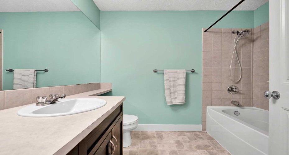 108 Village Heights, Calgary, Alberta T3H2L2, 2 Bedroom Bedrooms, 0 ,2 BathroomBathrooms,Residential,For Sale,Village,0,A2326576