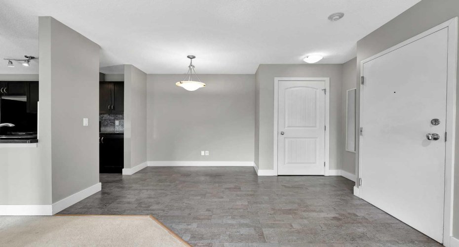 108 Village Heights, Calgary, Alberta T3H2L2, 2 Bedroom Bedrooms, 0 ,2 BathroomBathrooms,Residential,For Sale,Village,0,A2326576