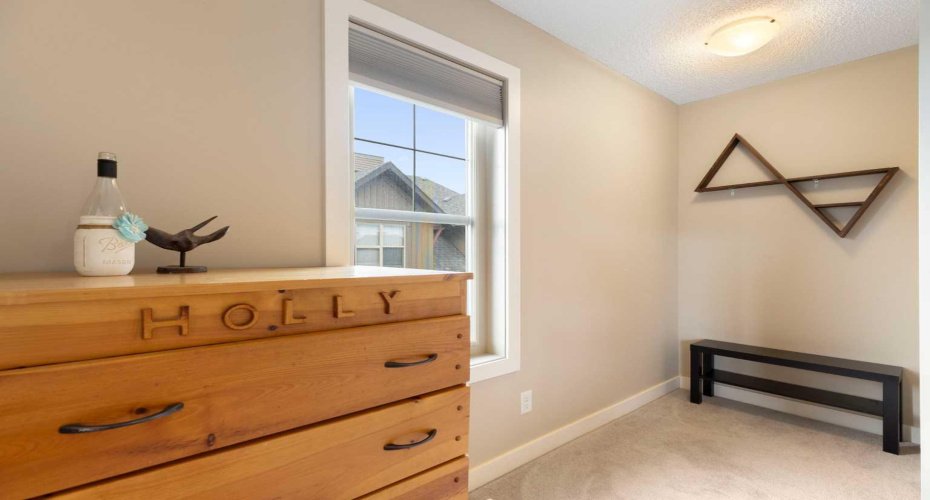 50 Belgian Lane, Cochrane, Alberta T4C 0Y5, 2 Bedrooms Bedrooms, ,3 BathroomsBathrooms,Residential,For Sale,Belgian,A2326911