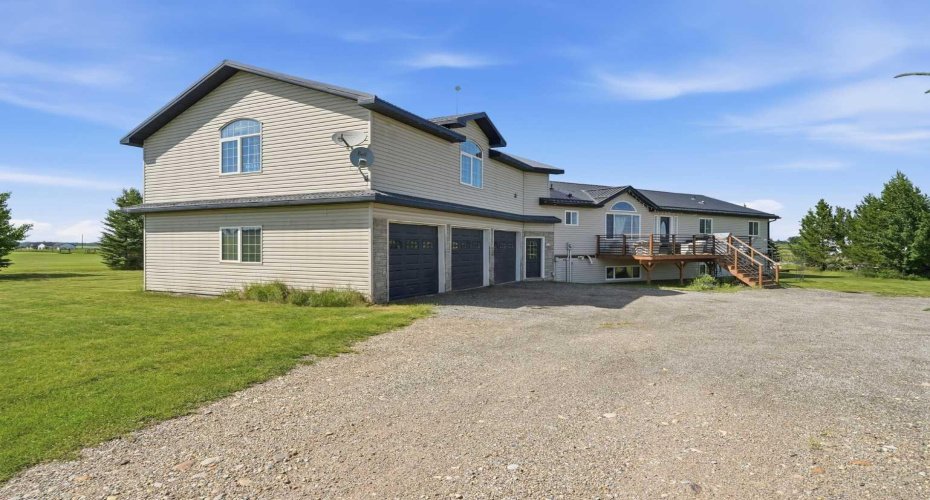 64242 258 Avenue, Rural Foothills County, Alberta T1S 4G1, 3 Bedroom Bedrooms, 0 ,3 BathroomBathrooms,Residential,For Sale,258,0,A2326995