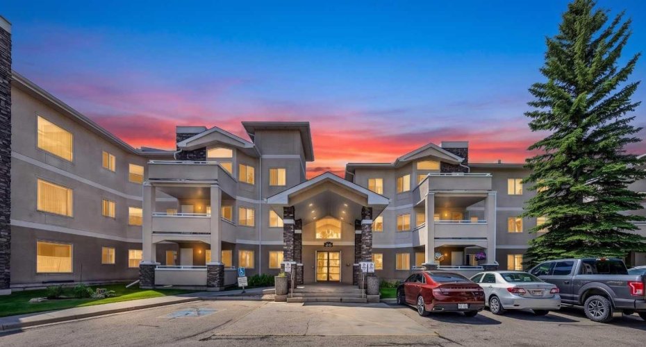 26 Country Hills View, Calgary, Alberta T3K 5A4, 2 Bedroom Bedrooms, 0 ,2 BathroomBathrooms,Residential,For Sale,Country Hills,0,A2327318
