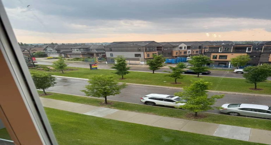 660 Shawnee Square, Calgary, Alberta T2Y 0X6, 0 , 0 ,0,Multi-family,For Sale,Shawnee,0,A2327346