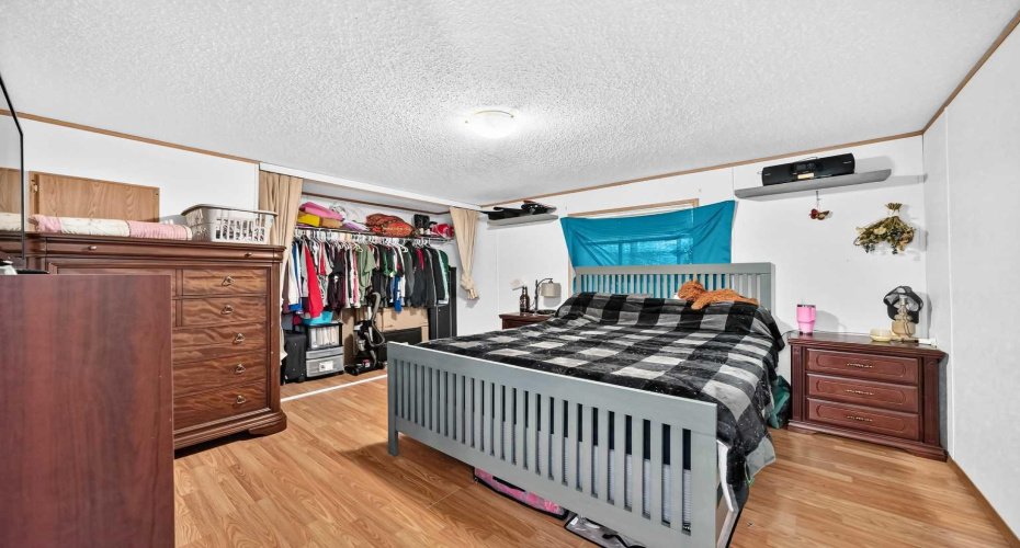 233075 Range Road 245, Rural Wheatland County, Alberta T1P 0R6, 3 Bedroom Bedrooms, 0 ,2 BathroomBathrooms,Residential,For Sale,Range Road 245,0,A2327627