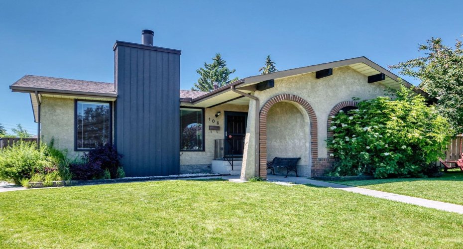 Great Curb appeal