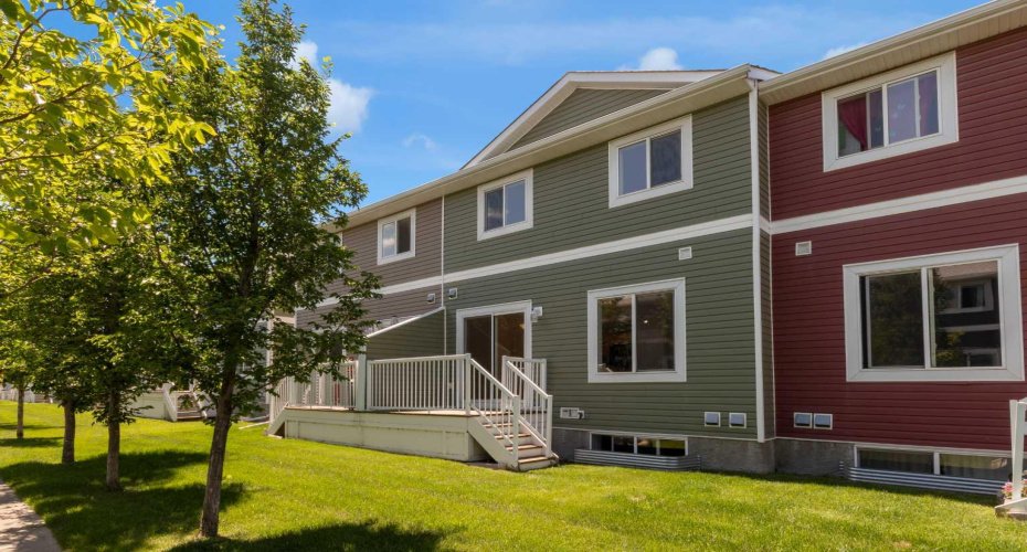 800 Yankee Valley Boulevard, Airdrie, Alberta T4A2L2, 3 Bedroom Bedrooms, 0 ,3 BathroomBathrooms,Residential,For Sale,Yankee Valley,0,A2327841