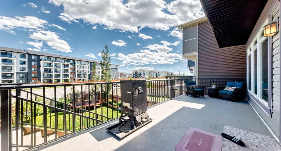 47 SAGE BLUFF Mews, Calgary, Alberta T3R 0X5, 4 Bedroom Bedrooms, 0 ,4 BathroomBathrooms,Residential,For Sale,SAGE BLUFF,0,A2327885