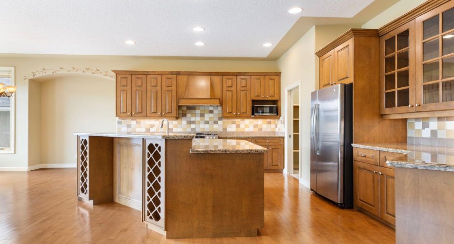 Chef's Kitchen with massive Island