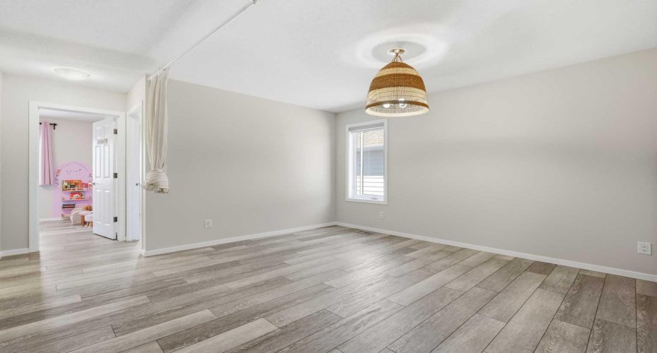 19691 Sheriff King Street, Calgary, Alberta T2X 4X5, 3 Bedroom Bedrooms, 0 ,3 BathroomBathrooms,Residential,For Sale,Sheriff King,0,A2327992