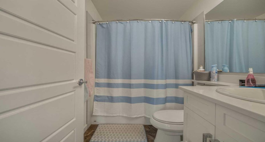 354 Mildred Dobbs Boulevard, Lethbridge, Alberta T1H7G4, 3 Bedroom Bedrooms, 0 ,3 BathroomBathrooms,Residential,For Sale,Mildred Dobbs,0,A2327994