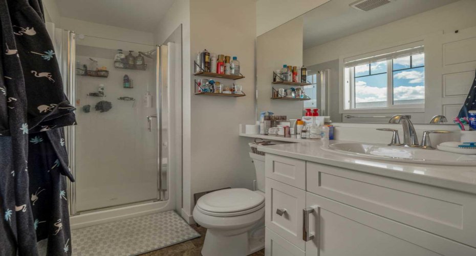 354 Mildred Dobbs Boulevard, Lethbridge, Alberta T1H7G4, 3 Bedroom Bedrooms, 0 ,3 BathroomBathrooms,Residential,For Sale,Mildred Dobbs,0,A2327994