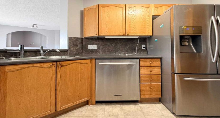 137 Cinnamon Street, Fort McMurray, Alberta T9K 2T4, 2 Bedroom Bedrooms, 0 ,3 BathroomBathrooms,Residential,For Sale,Cinnamon,0,A2328090