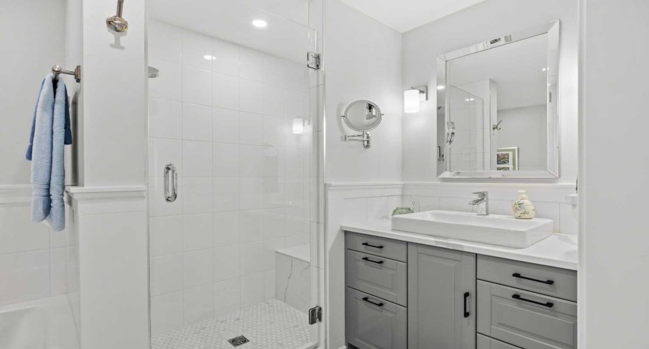 706 Patterson View, Calgary, Alberta T3H 3J9, 3 Bedroom Bedrooms, 0 ,3 BathroomBathrooms,Residential,For Sale,Patterson,0,A2328124