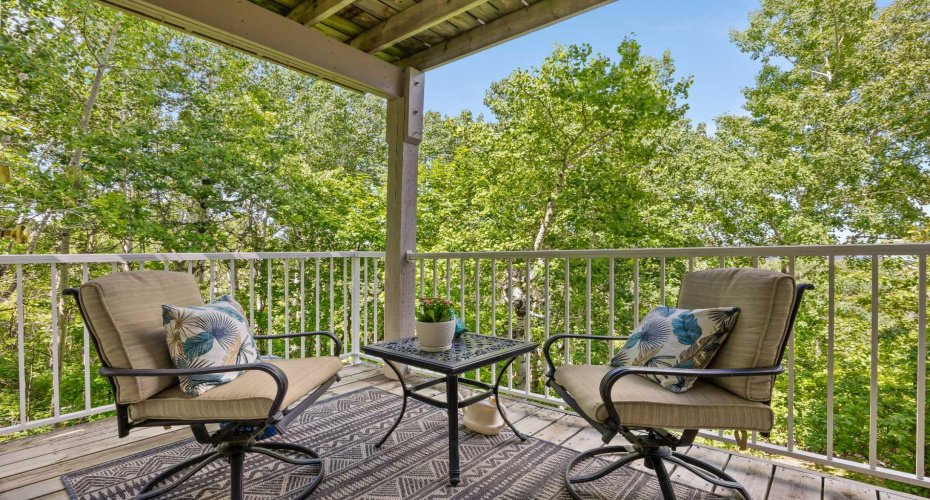 706 Patterson View, Calgary, Alberta T3H 3J9, 3 Bedroom Bedrooms, 0 ,3 BathroomBathrooms,Residential,For Sale,Patterson,0,A2328124