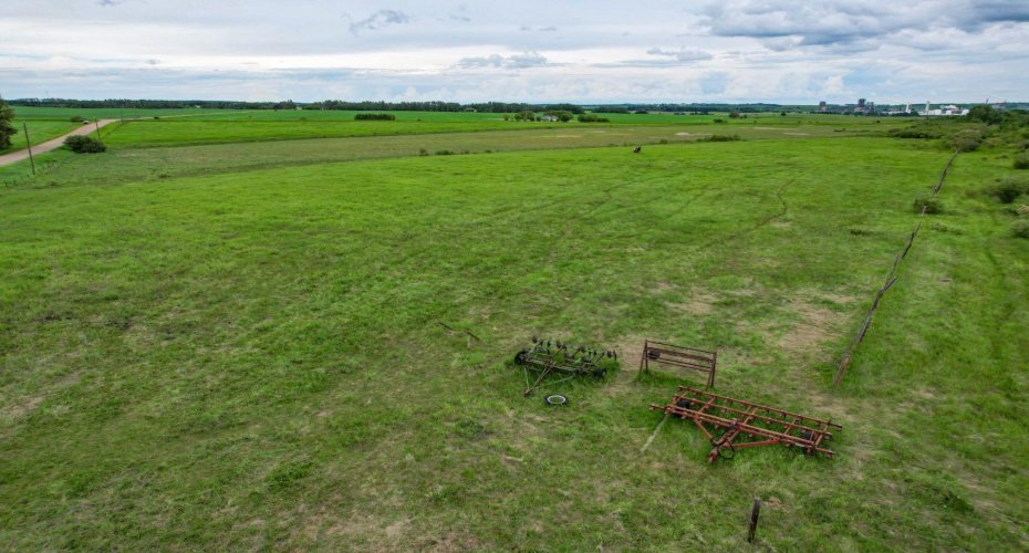 Range Road 261, Rural Lacombe County, Alberta T0M 0J0, 0 , 0 ,0,Land,For Sale,Range Road 261,0,A2328175