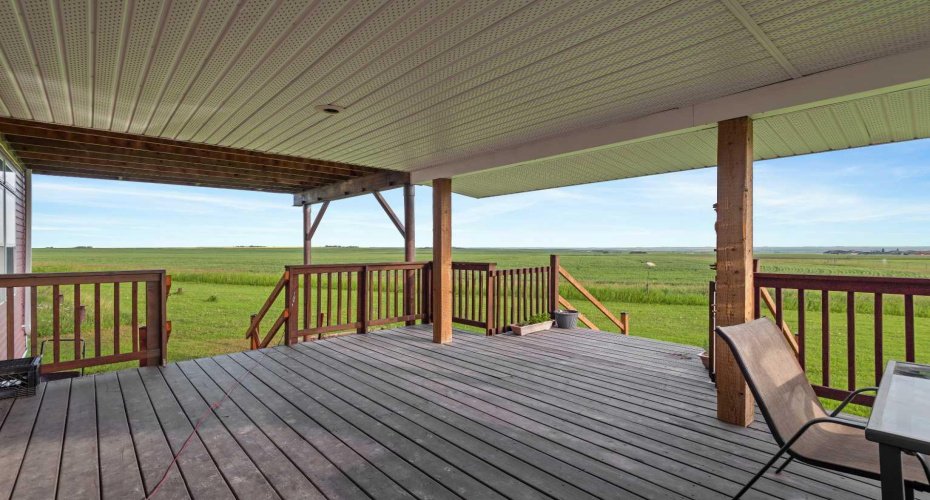 Main Floor Back Deck
