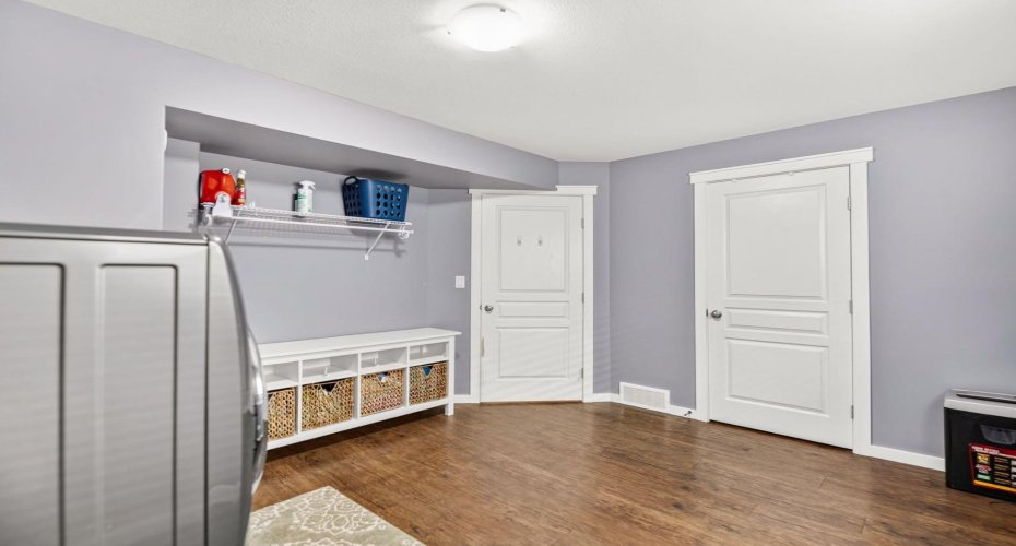 17 Alderwood Close, Blackfalds, Alberta T4M0L9, 5 Bedroom Bedrooms, 0 ,3 BathroomBathrooms,Residential,For Sale,Alderwood,0,A2328264